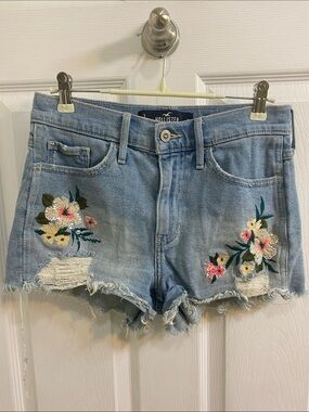 Hollister Floral Embroidered Sequin Shorts Size 26 Junior 3 High Rise Blue Denim